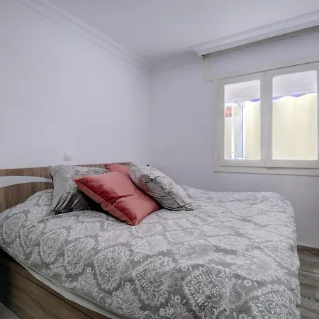 Apartment Near By The Beach