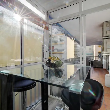 Near By The Beach Apartment Fuengirola